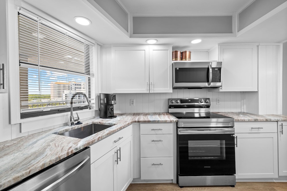 Beachside Towers at Sandestin by Gibson Beach Rentals - photo 135