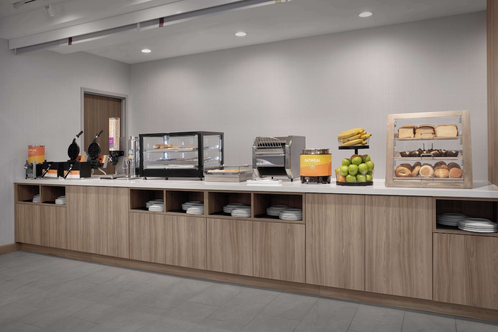 Home2 Suites by Hilton Lakeland North I 4 - photo 31