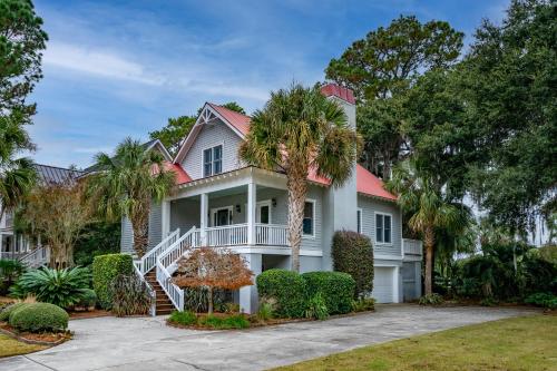3020 Seabrook Village Drive in Seabrook Island, United States
