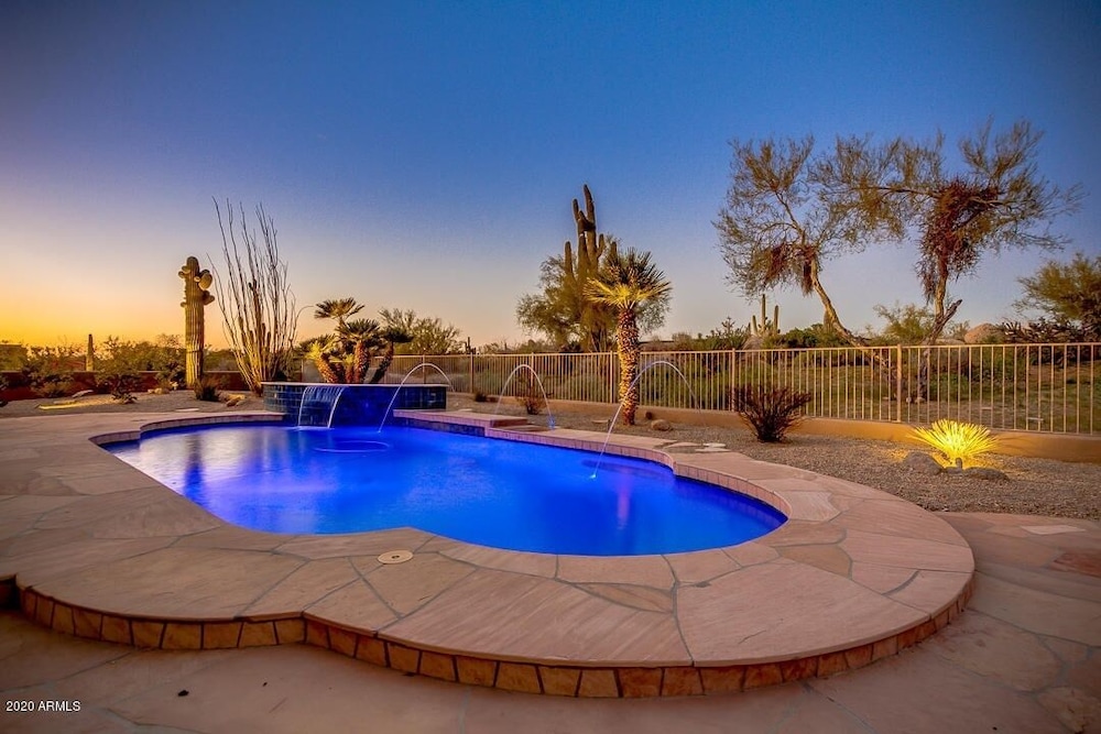 Casa Monument 3 Bedroom Home by RedAwning — 4-Star Luxury Hotel in Scottsdale, United States