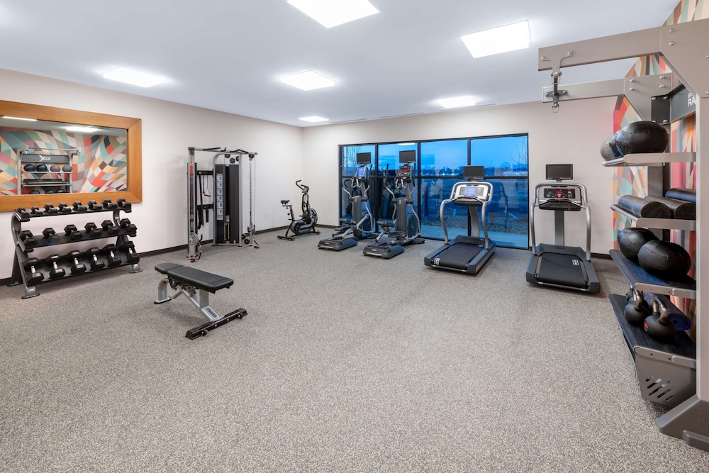 Hilton Garden Inn Longmont - photo 22