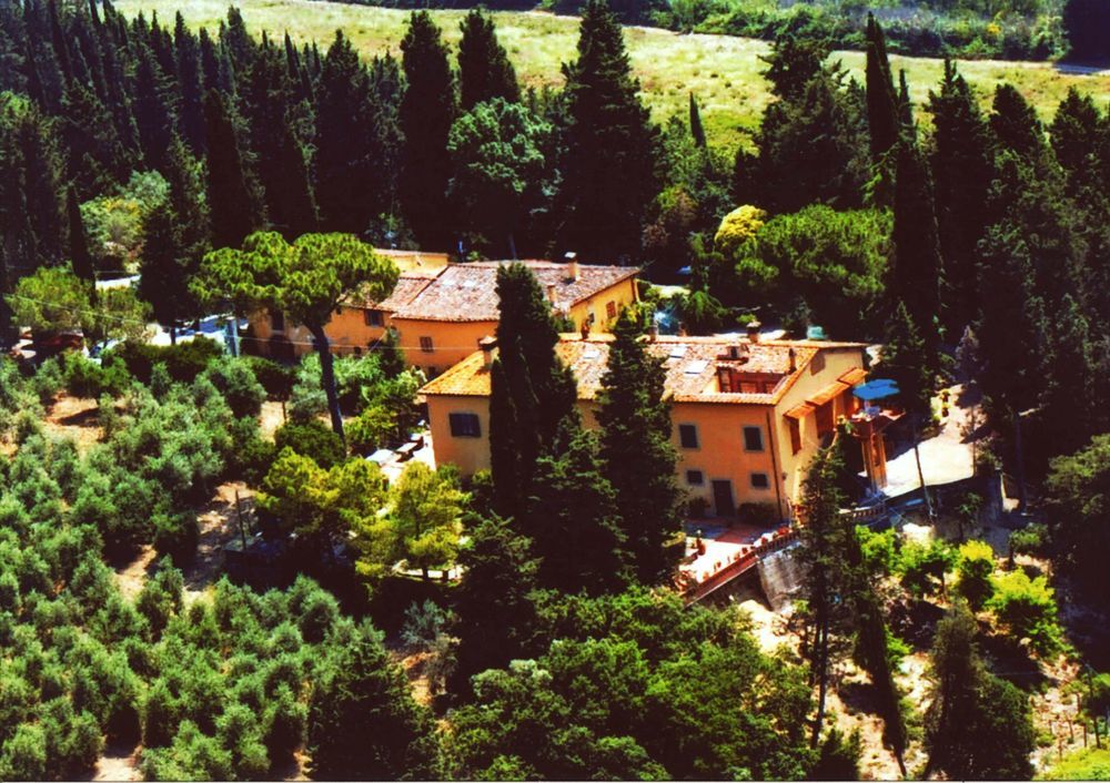 Agriturismo Martignana Alta — 4-Star Luxury Hotel in Empoli, Italy