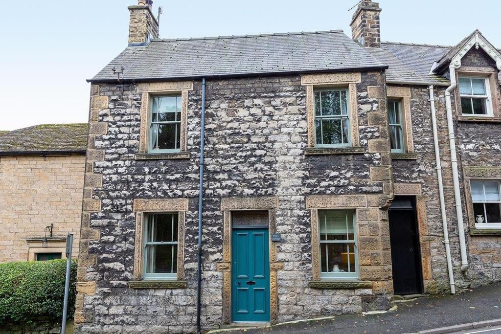 Cosy Cottage in the Heart of Bakewell — 4-Star Luxury Hotel in Bakewell, United Kingdom