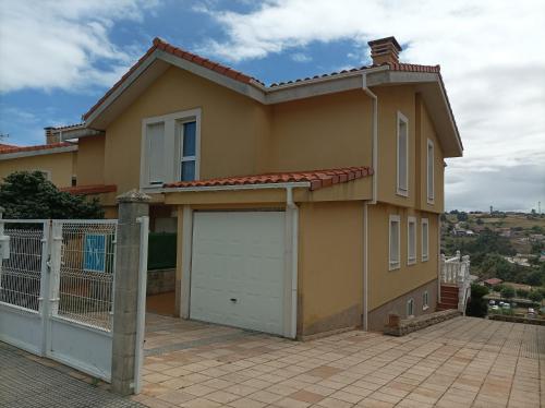 La Carinosa — Castrillon