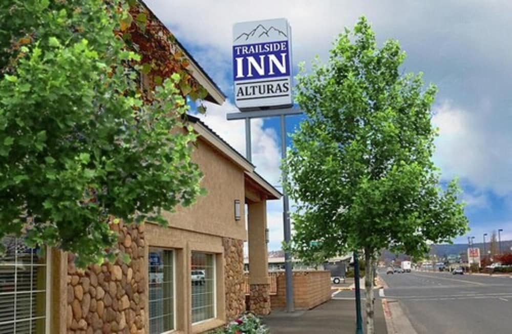 Trailside Inn - photo 22