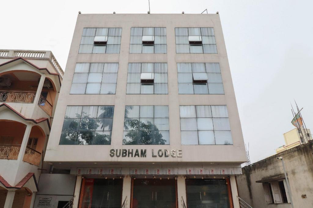 Hotel O Subham Lodge — Jangipur
