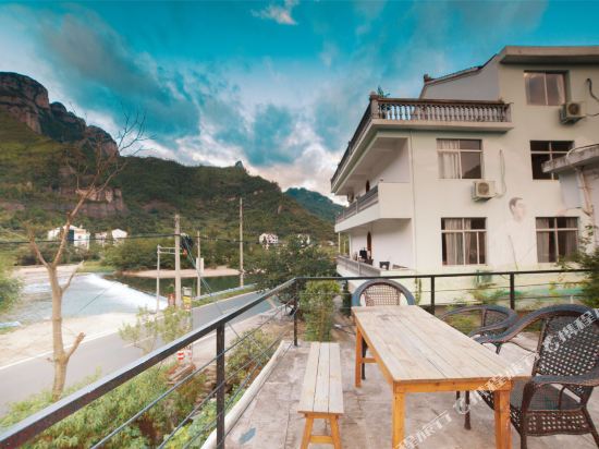 Floral Hotels Time Inn in Xianju, People's Republic of China