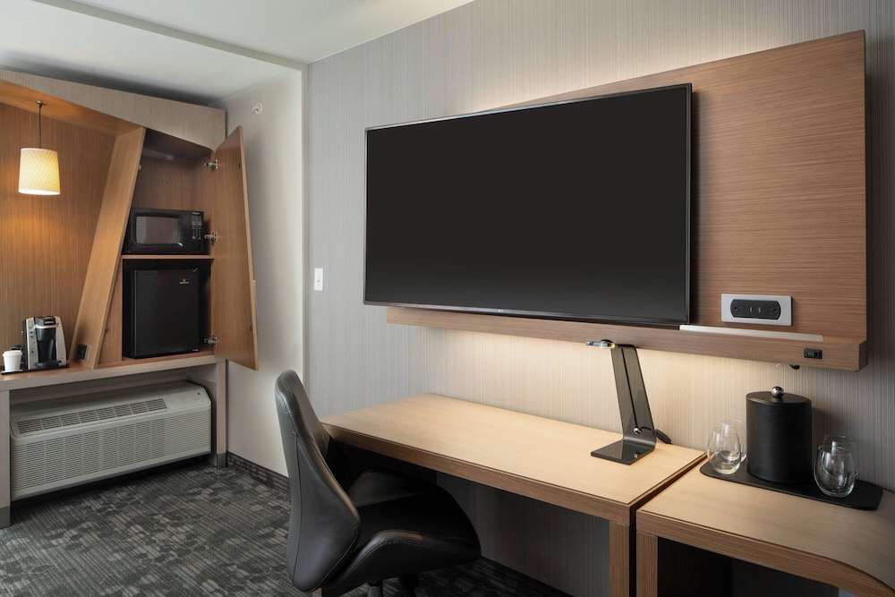 Courtyard by Marriott Lafayette South - photo 4