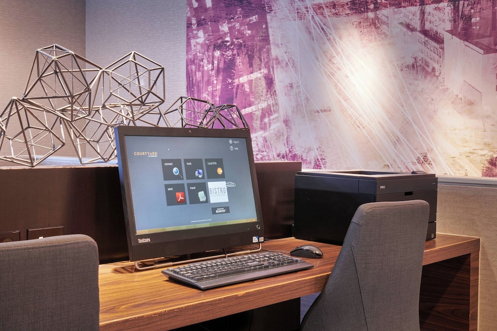 Courtyard by Marriott Detroit Warren - photo 19