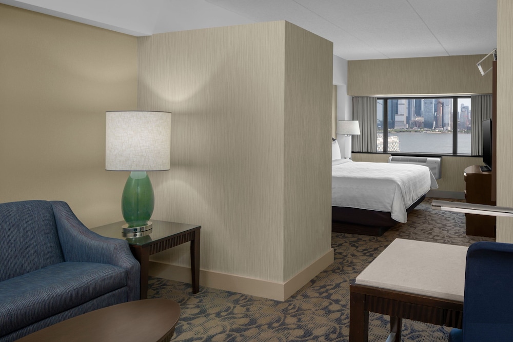 Sheraton Lincoln Harbor Hotel - photo 18