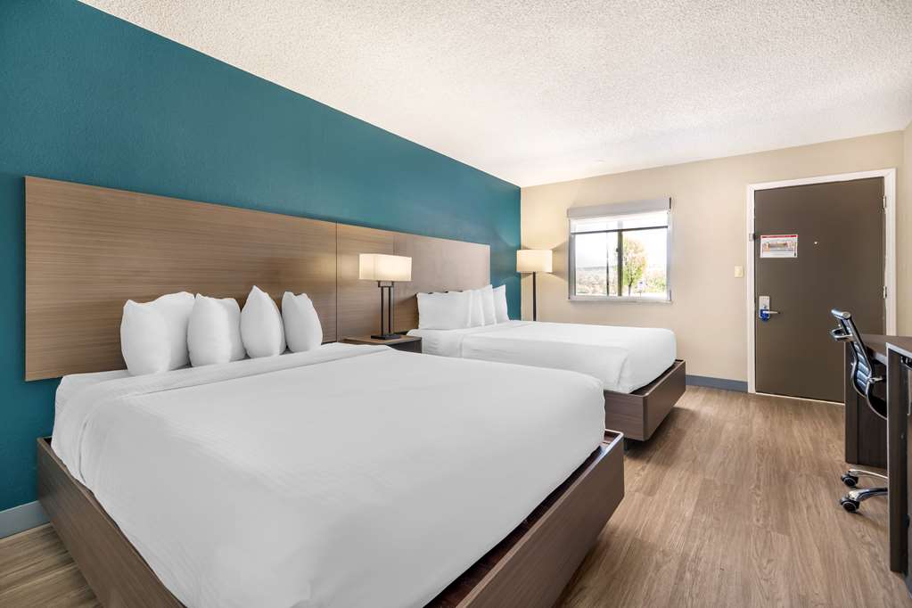 Best Western Green Tree Inn - photo 24