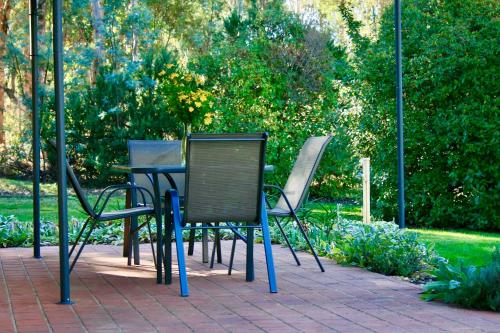 Serena Cottages Beechworth Your Country Getaway 1 in Beechworth, Australia