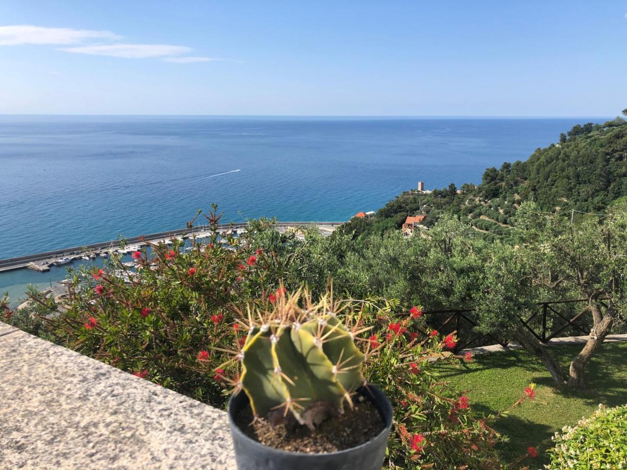 Villa Degli Ulivi — 4-Star Luxury Hotel in Finale Ligure, Italy