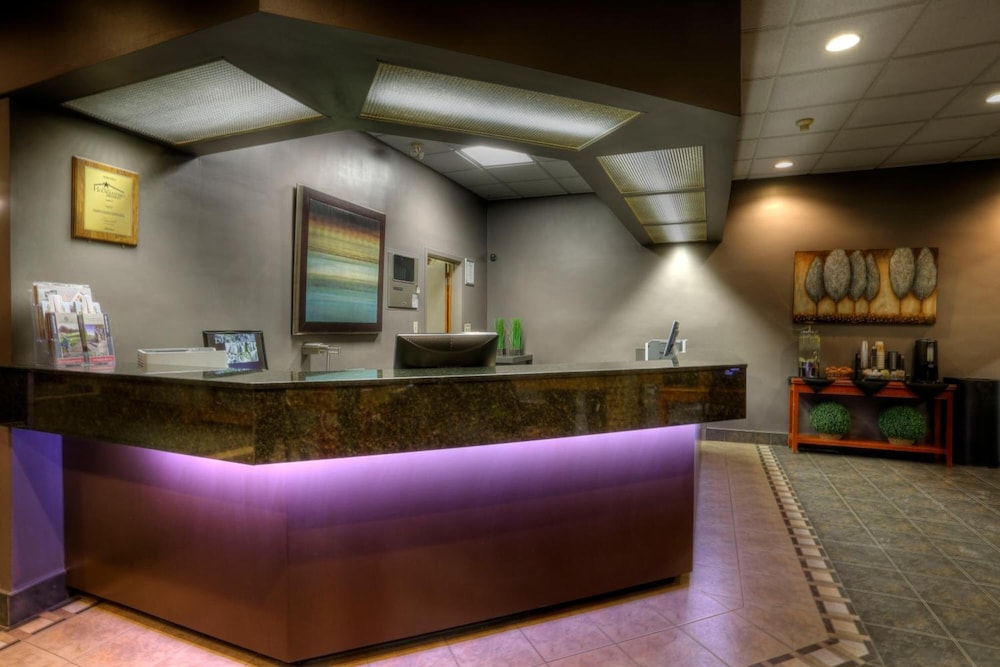 Royal Hotel - carbon neutral hotel in Lloydminster