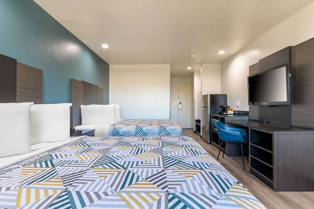 Studio 6 Suites Perris CA - photo 7