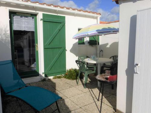 Villa Bretignolles sur mer Studio Flat 3 Persons — 4-Star Luxury Hotel in Bretignolles-Sur-Mer, France