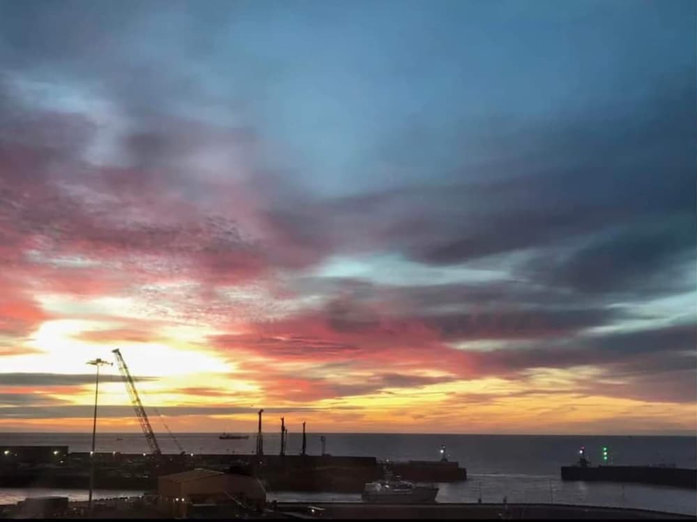 Ocean View Luxury top Floor Harbourside Apartment — 4-Star Luxury Hotel in Lowestoft, United Kingdom