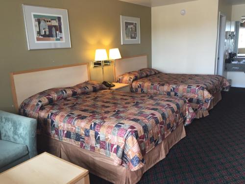 Relax Inn Marlin - photo 13