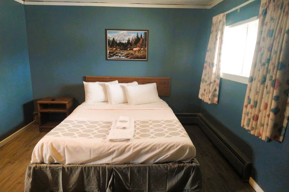 Love Hotels Desert Inn Boysen Canyon - photo 4