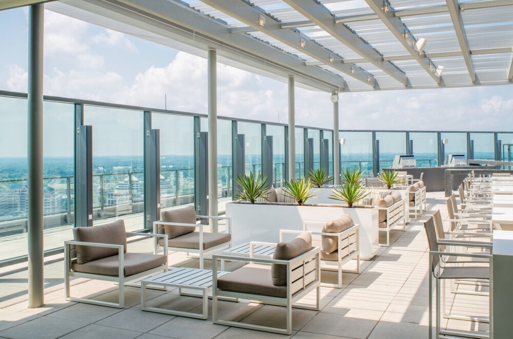 Global Luxury Suites Tysons Corner Center — 4-Star Luxury Hotel in Mclean, United States