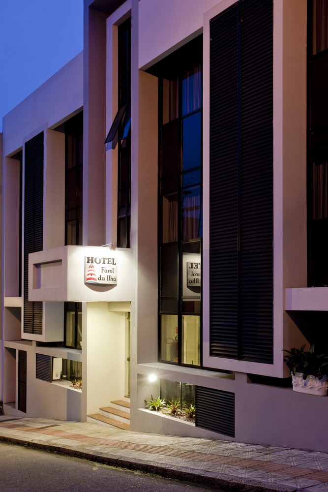 Farol da Ilha Hotel - last minute hotel in Florianopolis