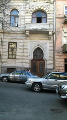 Apartmnet on Machabeli 20