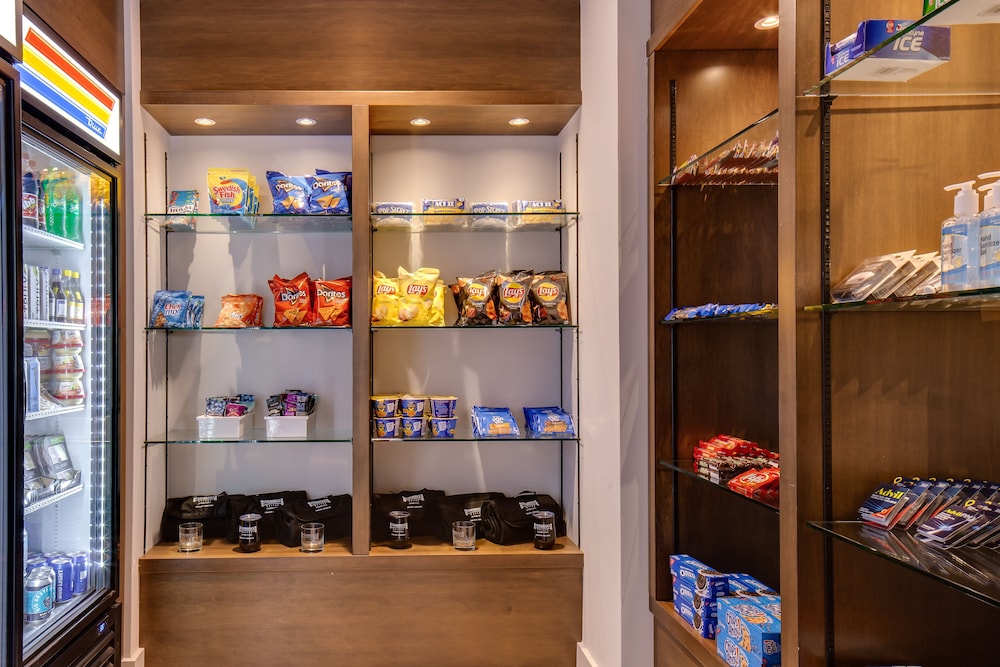 Staybridge Suites Iowa City Coralville by IHG - photo 39