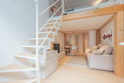 Modern Loft in Milan Near Lodi Tibb Metro — 4-Star Luxury Hotel in Milan, Italy