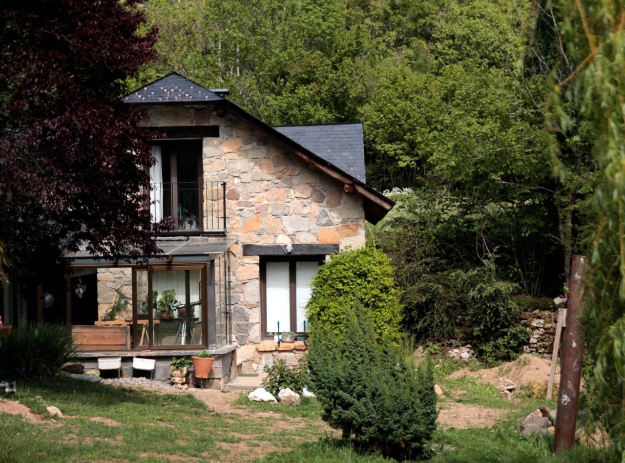Jardin de Hoz pet-friendly hotel Hoz De Jaca
