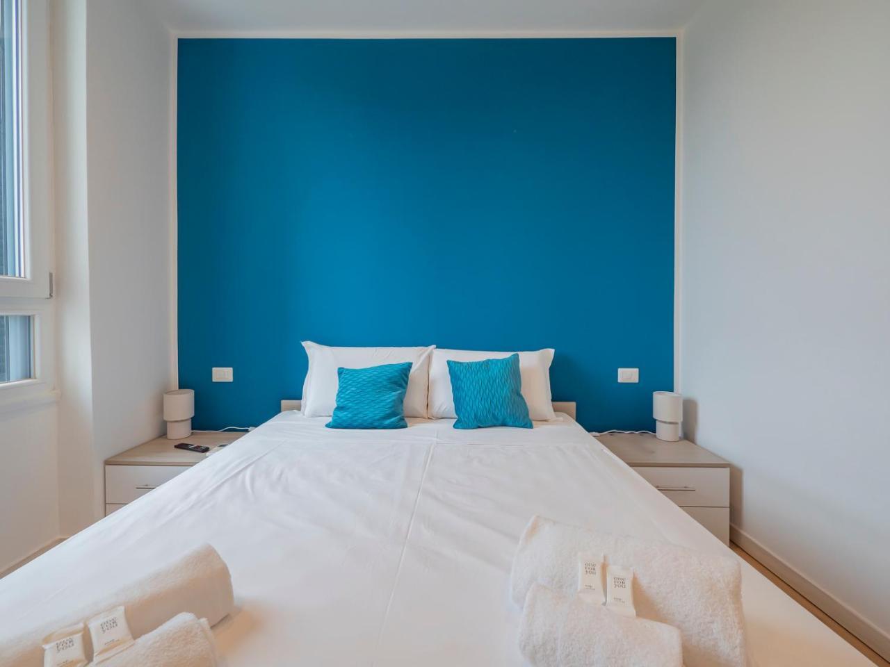 I Host Apartment Rogoredo 49 — 4-Star Luxury Hotel in Milan, Italy