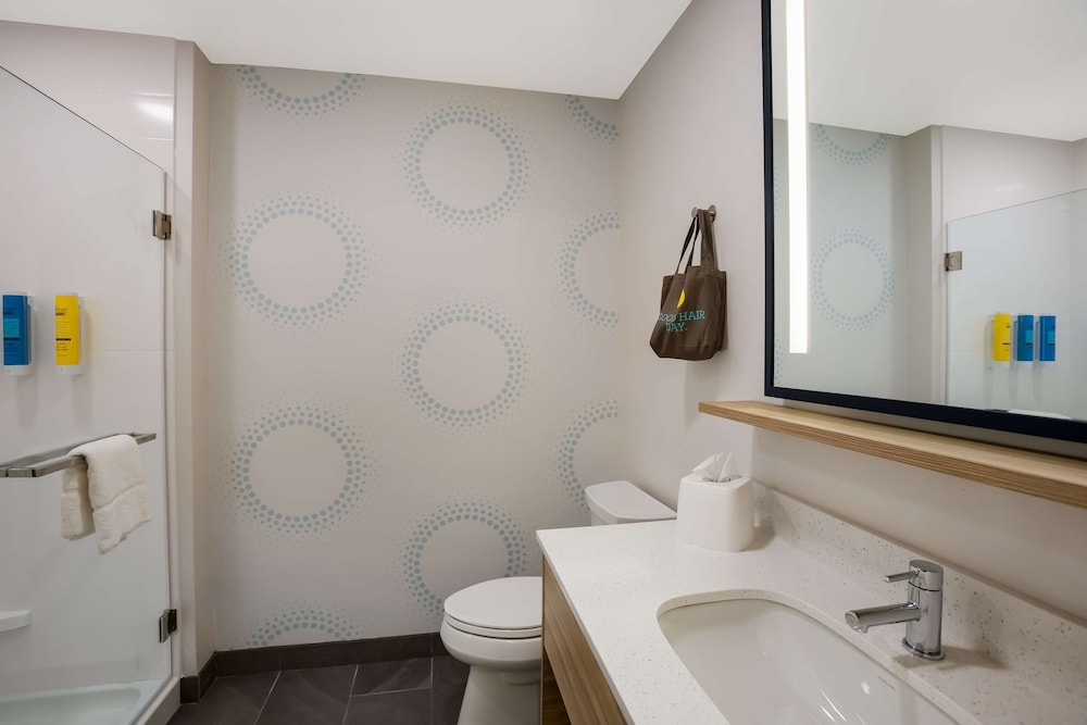 Tru by Hilton Traverse City - photo 31