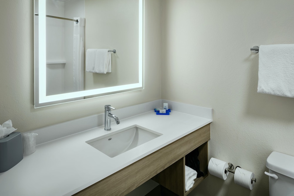Holiday Inn Express Lewiston by IHG - photo 51