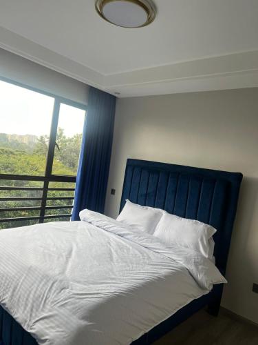 Smart Elegant Three Bedroom Apartment With Swimming Pool Fully Equipped Gym Child Play Area Proximity To Shopping Malls And Great Breathtaking Views