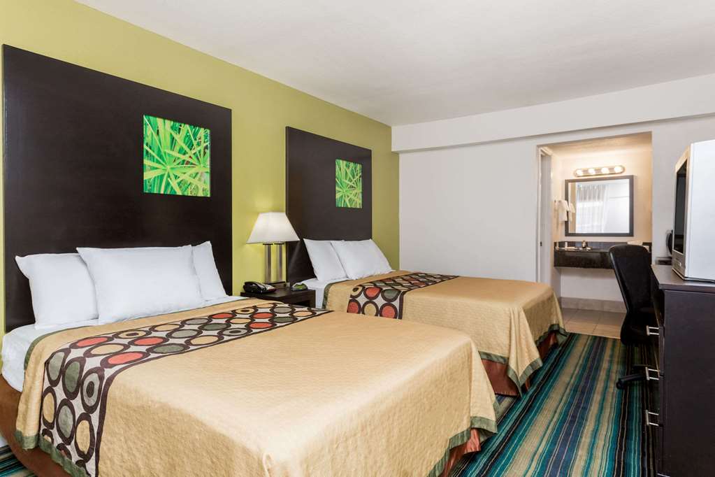 Super 8 by Wyndham Augusta - photo 13