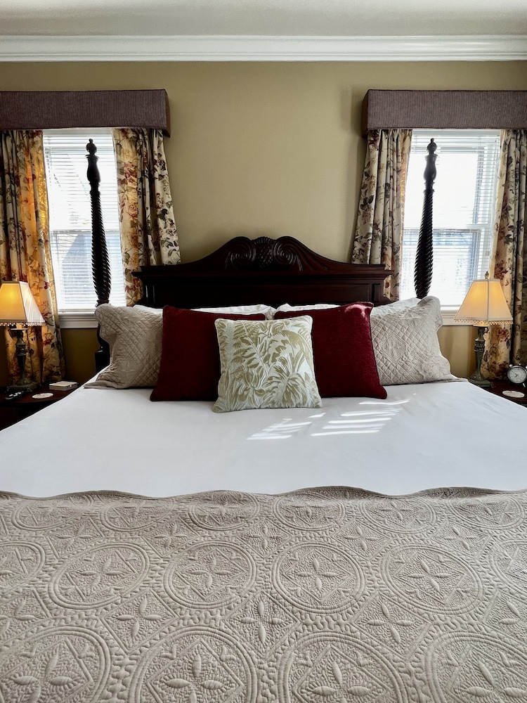 Almondy Inn - photo 66