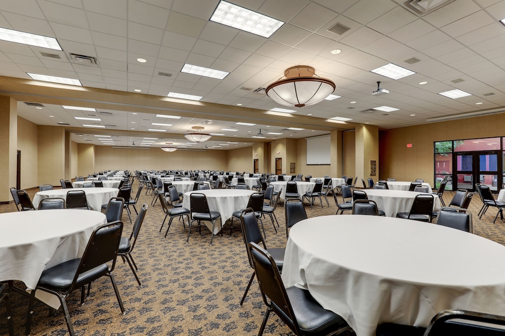 Stoney Creek Hotel Sioux City - photo 50