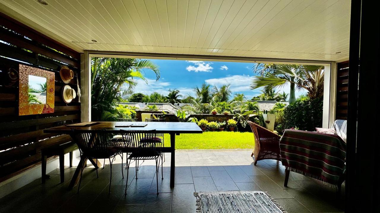 Appartement 2 Chambres Grande Piscine et Proche de la Plage — 4-Star Luxury Hotel in Tamarin, Mauritius