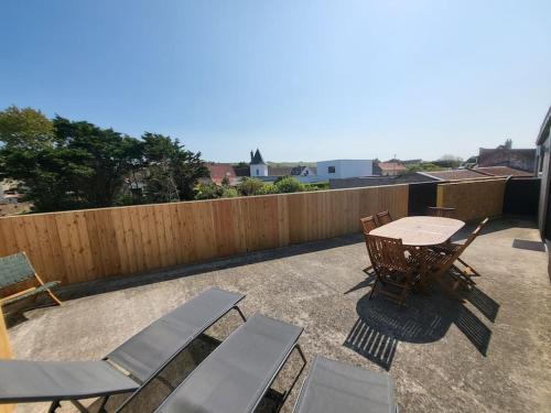 La Terrasse Du Sentier — Sangatte
