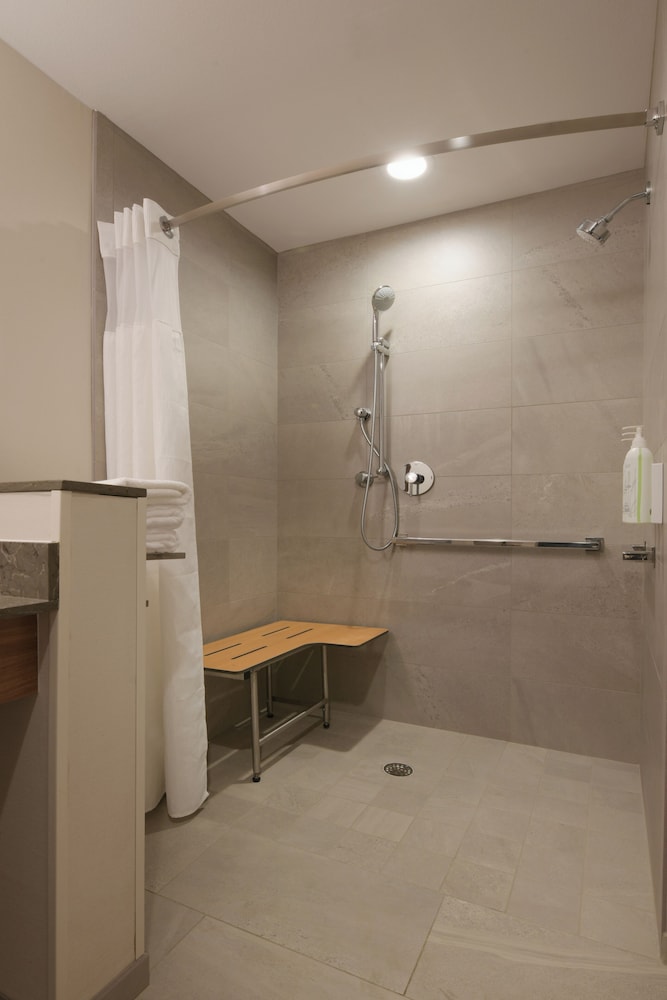 Fairfield Inn and Suites Dallas East - photo 13