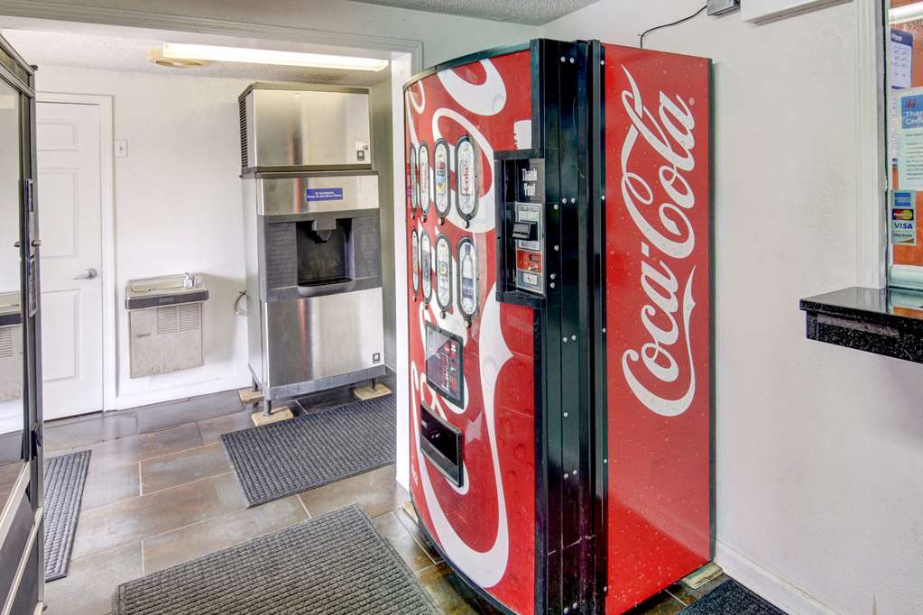 Motel 6 Union City GA Atlanta Airport - photo 28