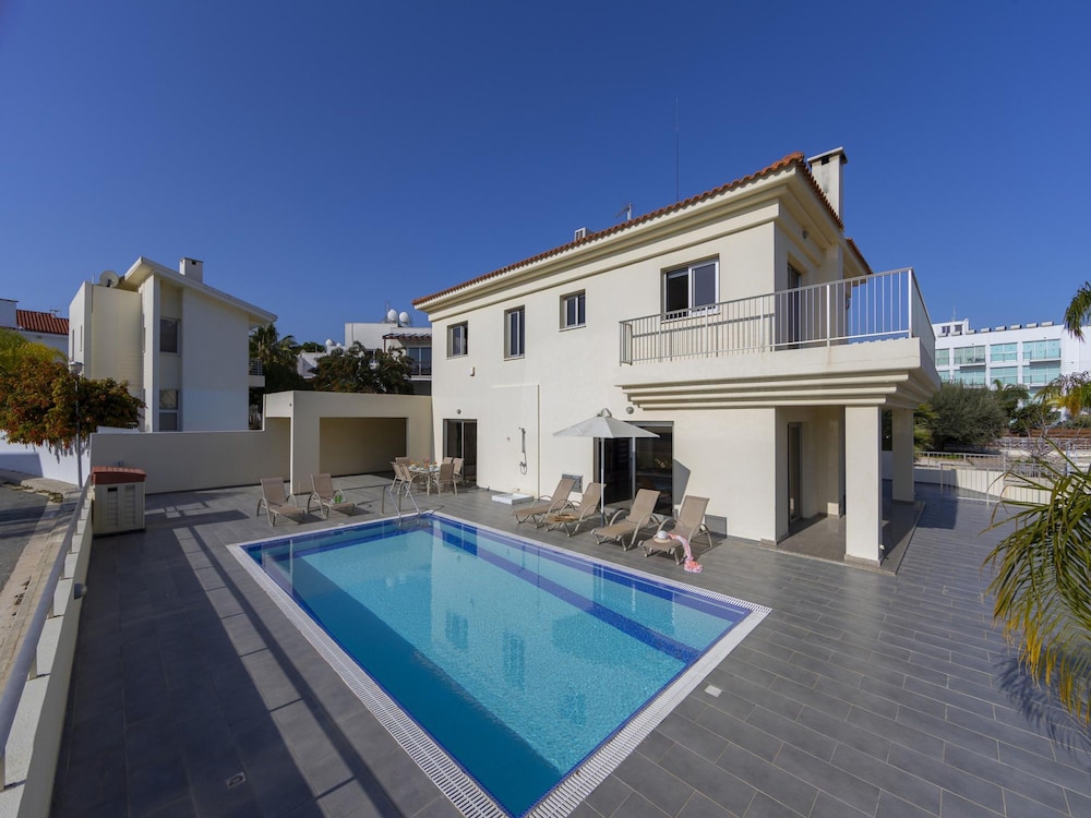 Theodora — 4-Star Luxury Hotel in Protaras, Cyprus
