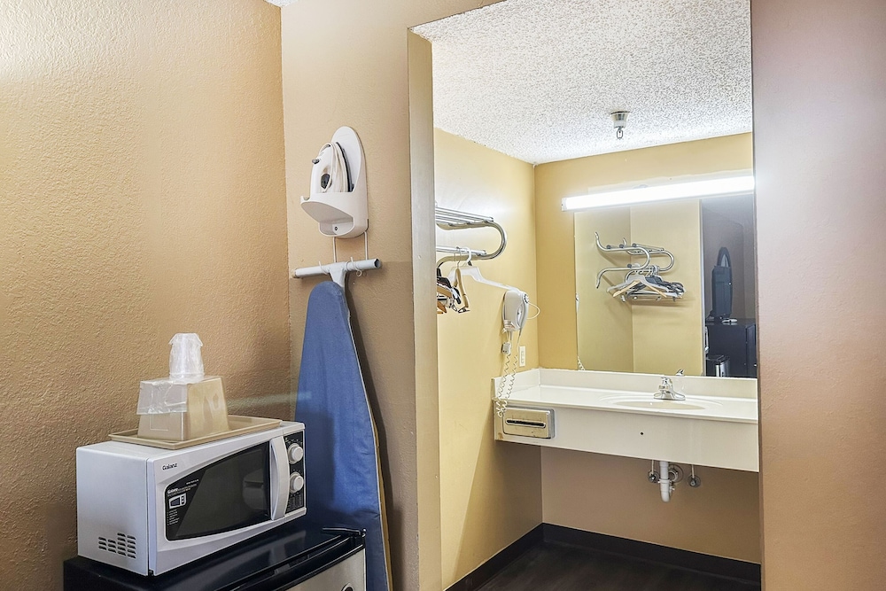 Garden Inn & Suites Rome Ga - photo 47