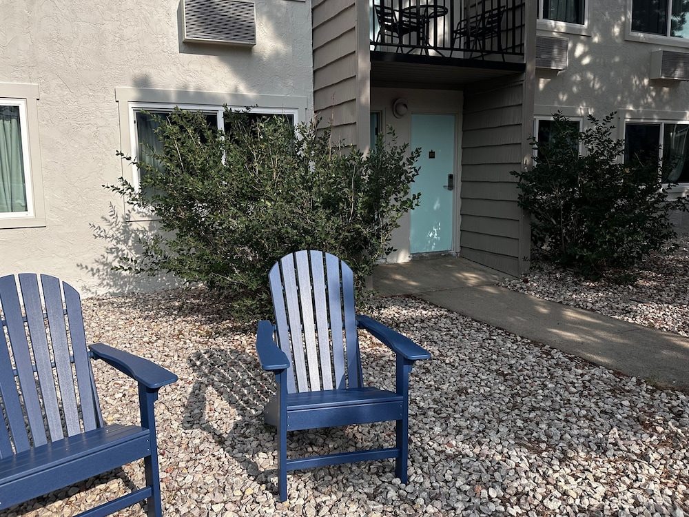 Expedition Lodge Estes Park - photo 18