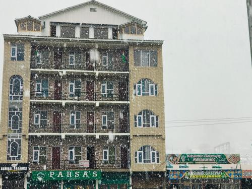 Banihal paradise - last minute hotel in Unknown City
