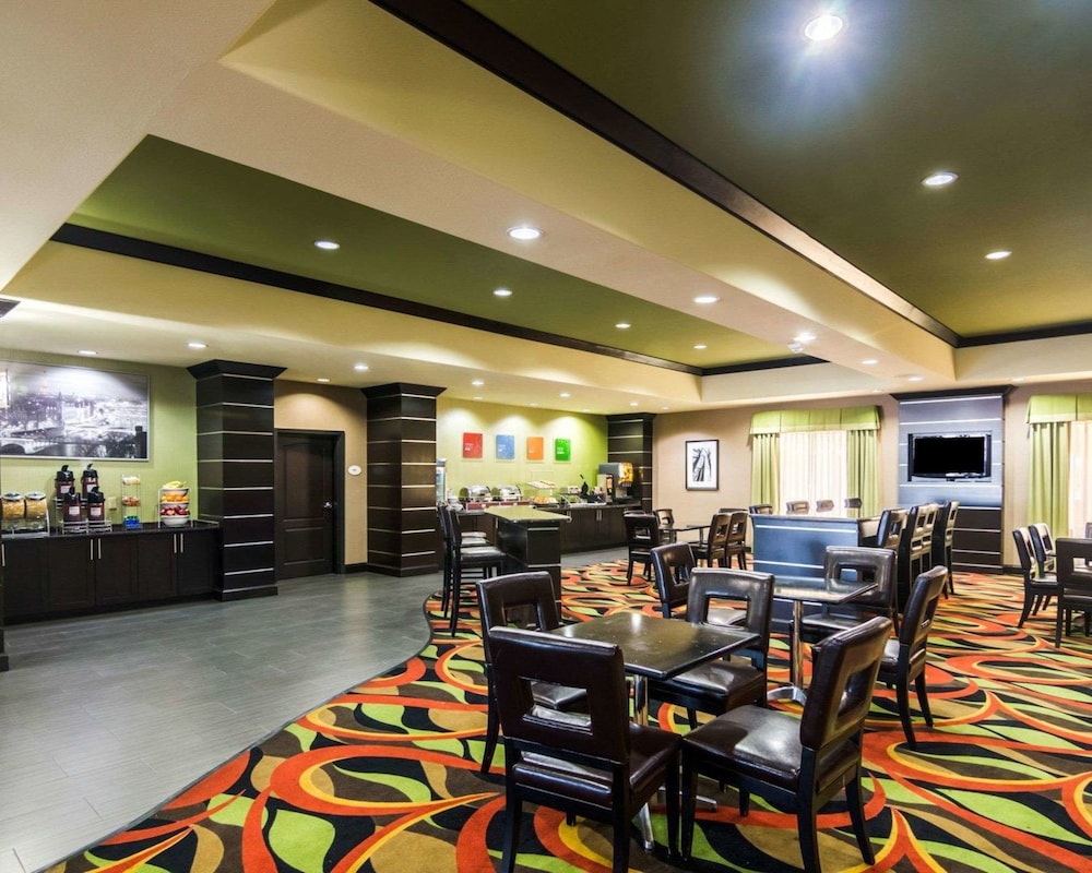 Spark by Hilton Amarillo Western Plaza - photo 38