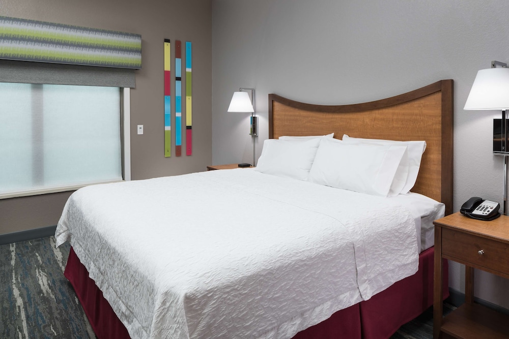 Hampton Inn & Suites Chicago North Shore Skokie - photo 23