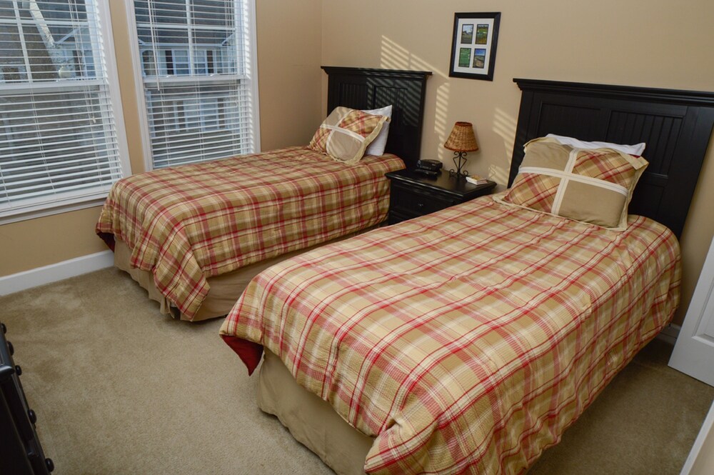 Barefoot Resort & Yacht Club - photo 21