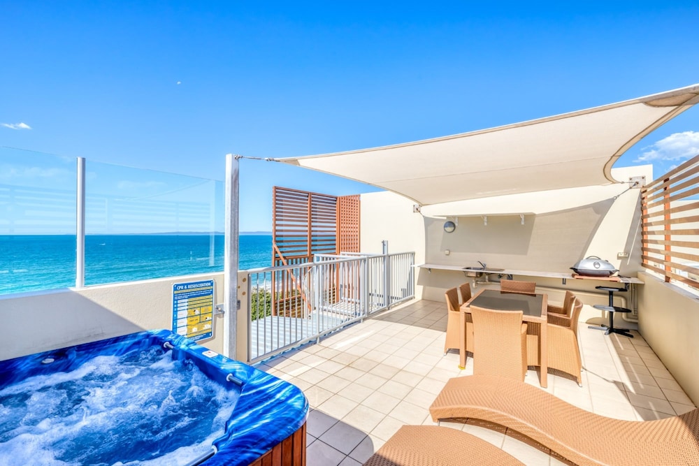 On the Beach Resort Bribie Island - carbon neutral hotel in Woorim