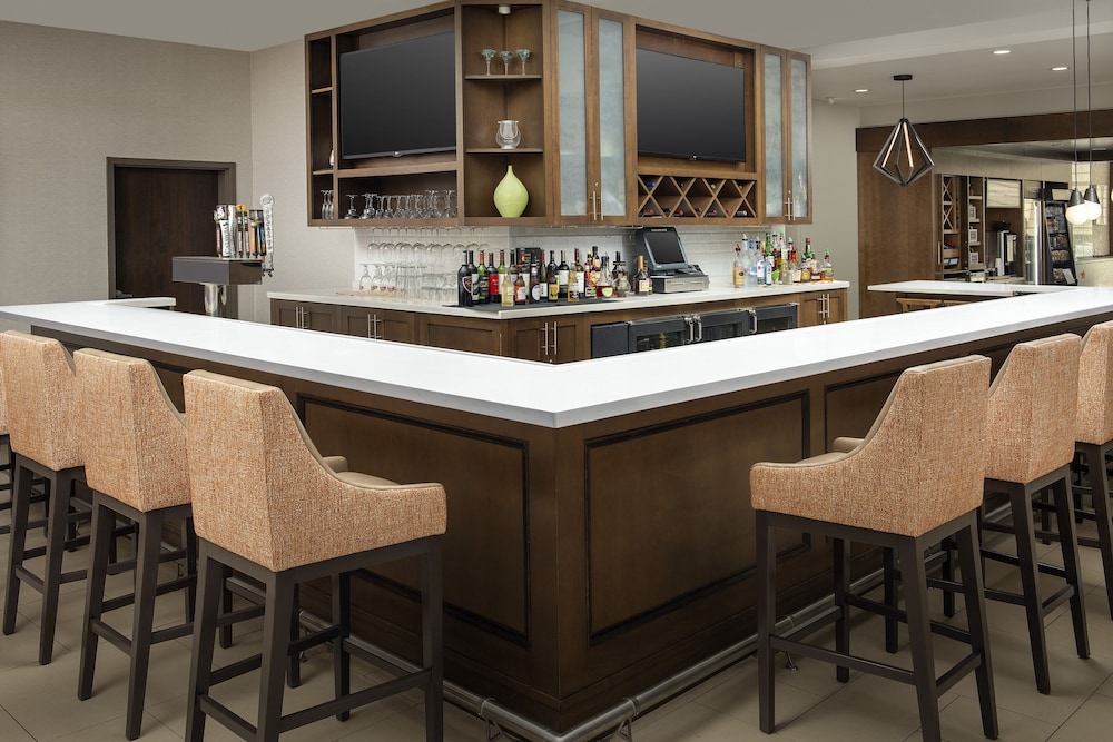 Hilton Garden Inn Columbia Airport - photo 43