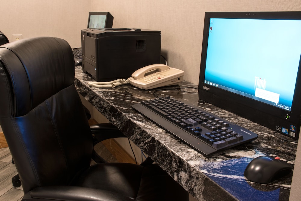 Greenstay Hotel & Suites - photo 50